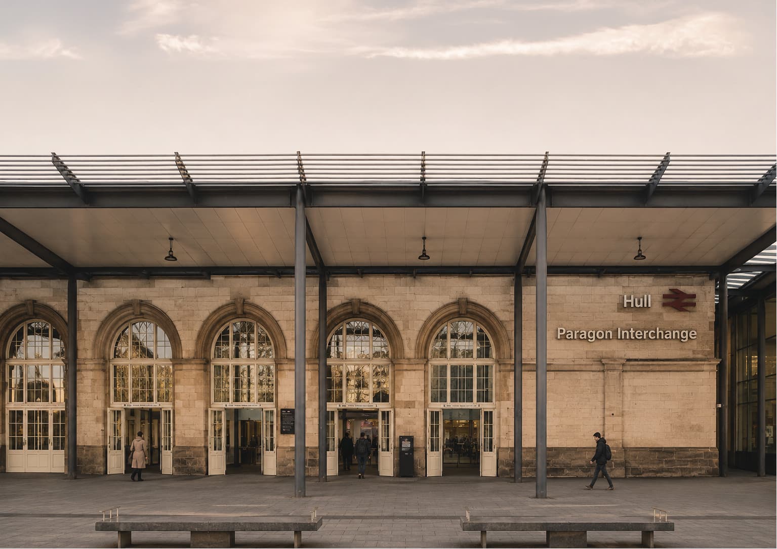 Hull Paragon Interchange station building